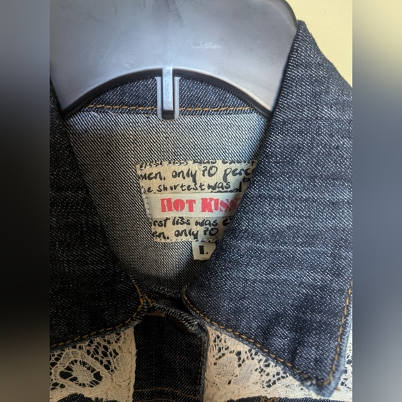 Hot Kiss Large Denim & Lace Jacket - Picture 4 of 6
